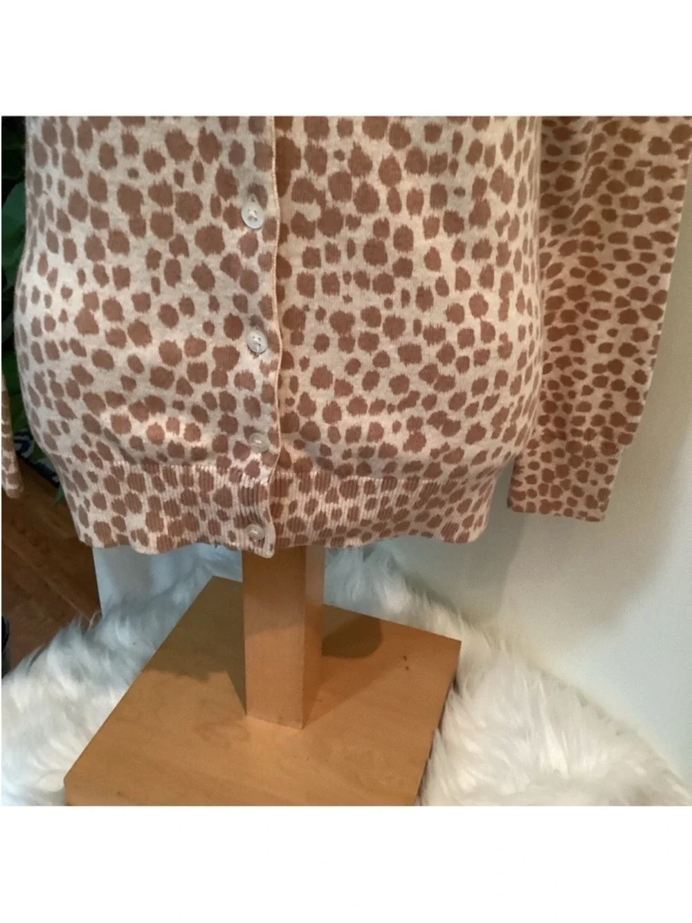 Old Navy Animal Print Cardigan Sweater Small NWT Button Front Lightweight